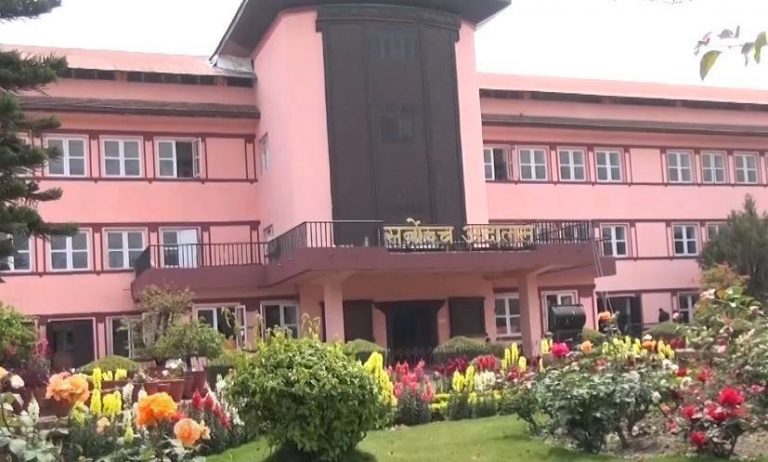 प्रतिनिधि सभा विघटनविरुद्धको मुद्दामा सर्वोच्च अदालतद्वारा अन्तरिम आदेश दिन अस्वीकार