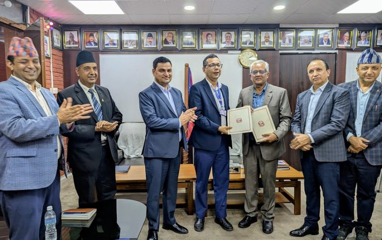 त्रिविका विद्यार्थी तथा प्राध्यापकलाई सरकारी अस्पतालमा उपचार सुविधा