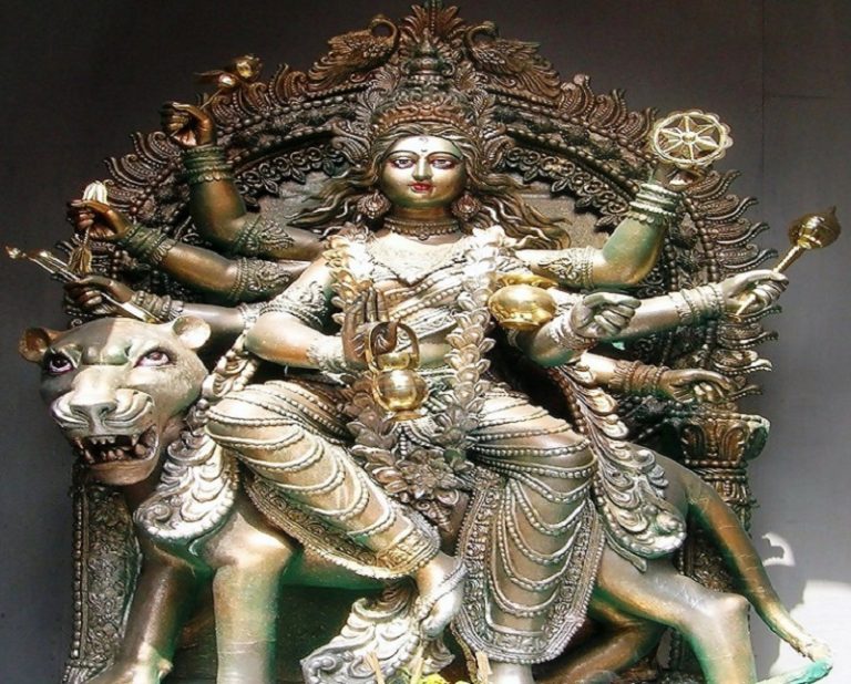 आज दशैँको चौथो दिन कुष्माण्डा देवीको पूजाआराधना गरिँदै