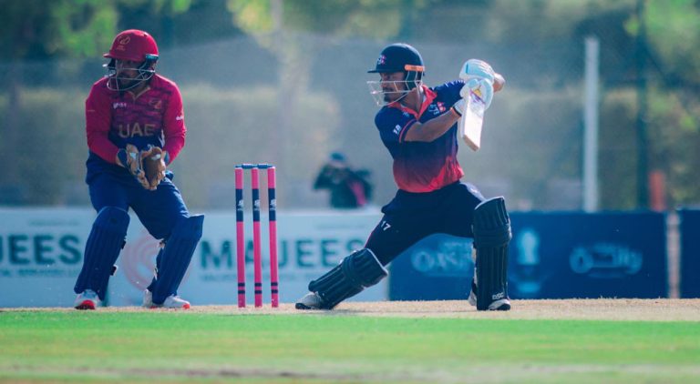 आइसिसी विश्वकप लिग–२ शृङ्खलाको दोस्रो खेलमा नेपाल युएई सँग पाँच विकेटले पराजित